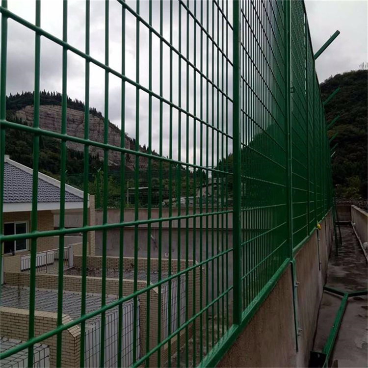 監區刀刺隔離網