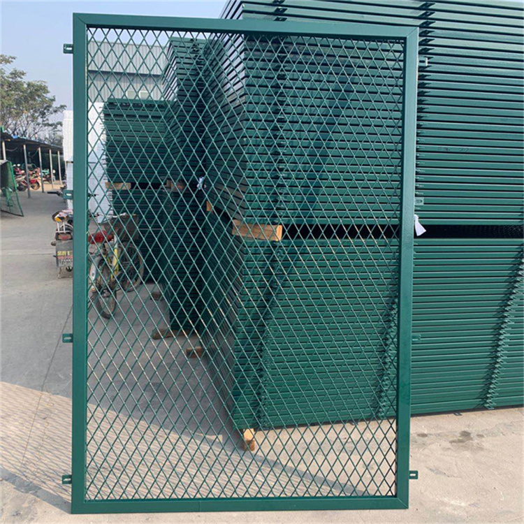 內蒙古鐵絲隔離網