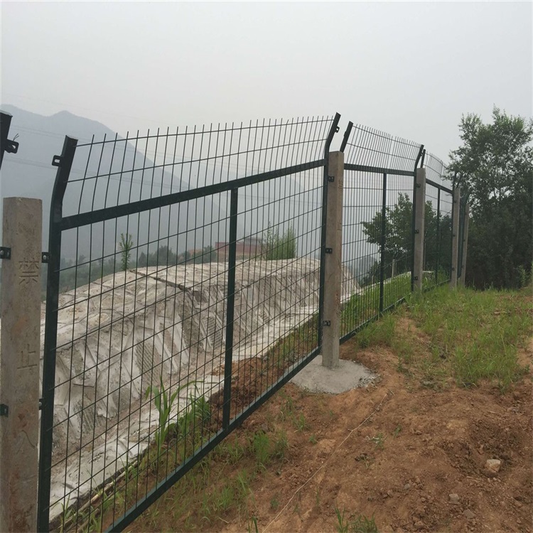 甘肅高鐵防護網(wǎng)