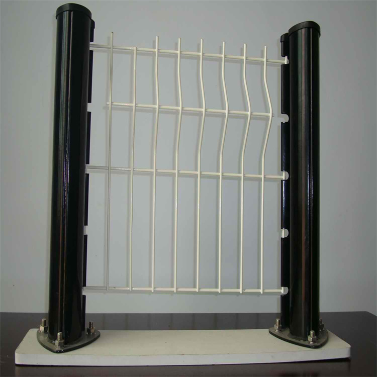 吉林三角折彎護欄網